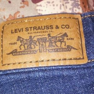 Levi 515 capris